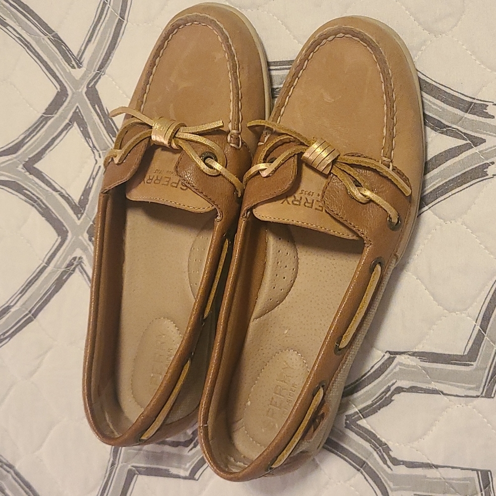 Sperry boats womens